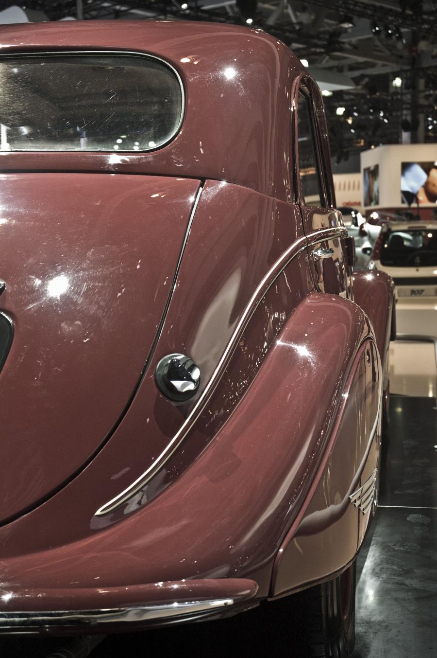  Peugeot 402 B Legere 1939 года  (фото 5 из 13)